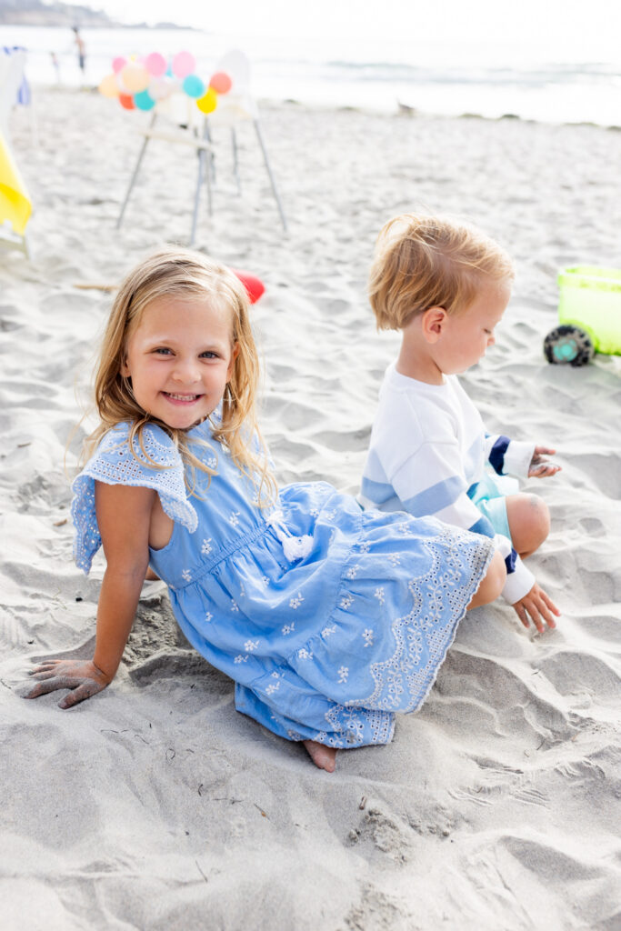 A La Jolla Beach Photographer Captures a First Birthday (No “Photo Shoot” Required) san diego family photographer